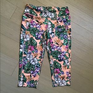 Sweaty Betty floral crop leggings